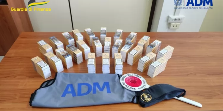 I 1.300 sigaretti sequestrati a Porto Torres