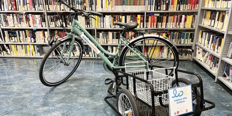 La bibliocicletta di Porto Torres