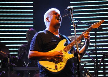 Pino Daniele. ? Di Matricole - commons.wikimedia.org