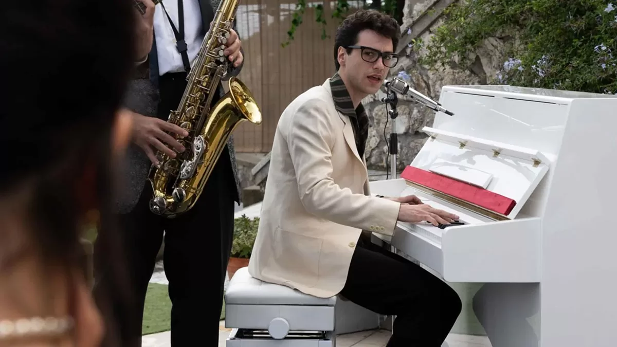 Film tv "Champagne – Peppino di Capri". ? rai.it/ufficiostampa