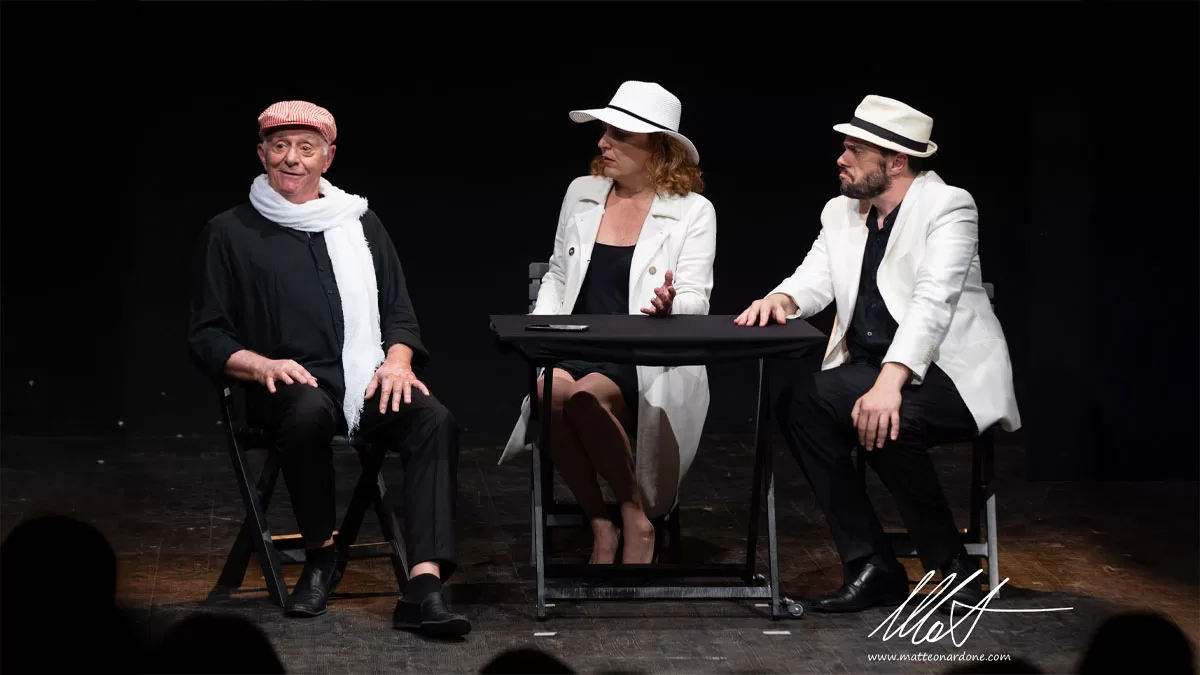 Franco Oppini, Miriam Mesturino e Gino Auriuso in “Buoni o Cattivi? Punti di vista!”