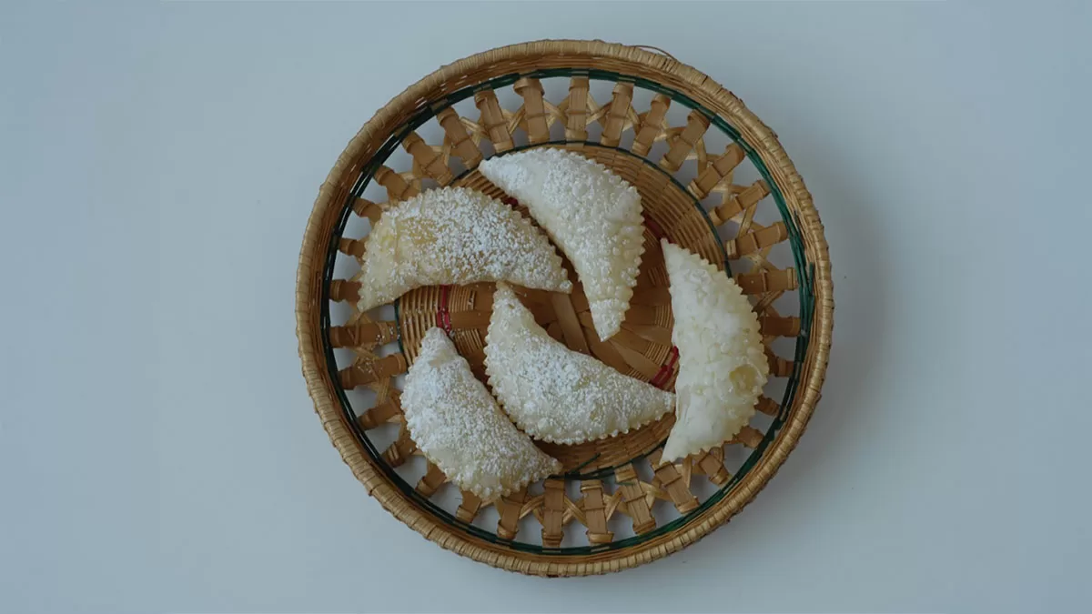 Dolci di Carnevale, Culurgiones de mendula. ? Renato Brotzu | Sardegna Digital Library