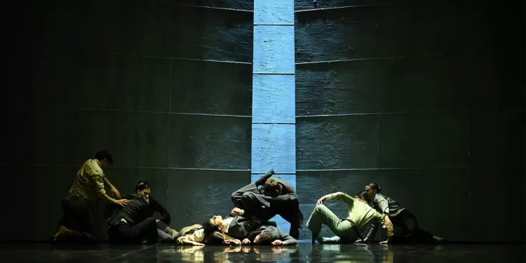 "L'arte della Fuga" di Spellbound Contemporary Ballet. ? Cristiano Castaldi