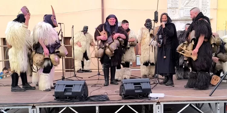 Merdules al Carnevale Tissese, Tissi