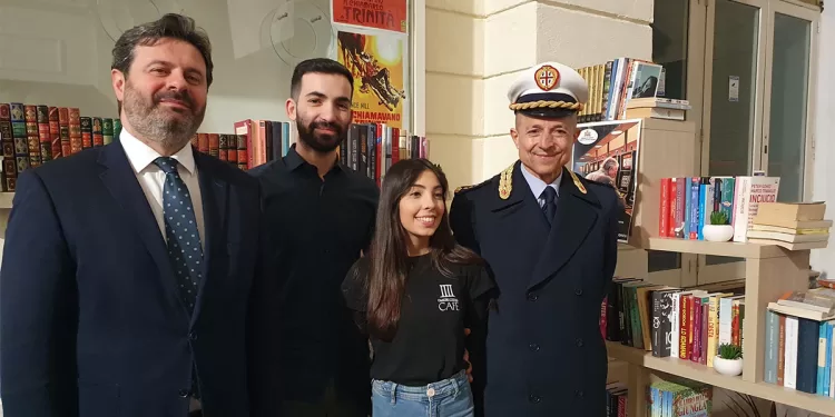 Sassari, campagna "No alle Slot, Sì a un buon libro"