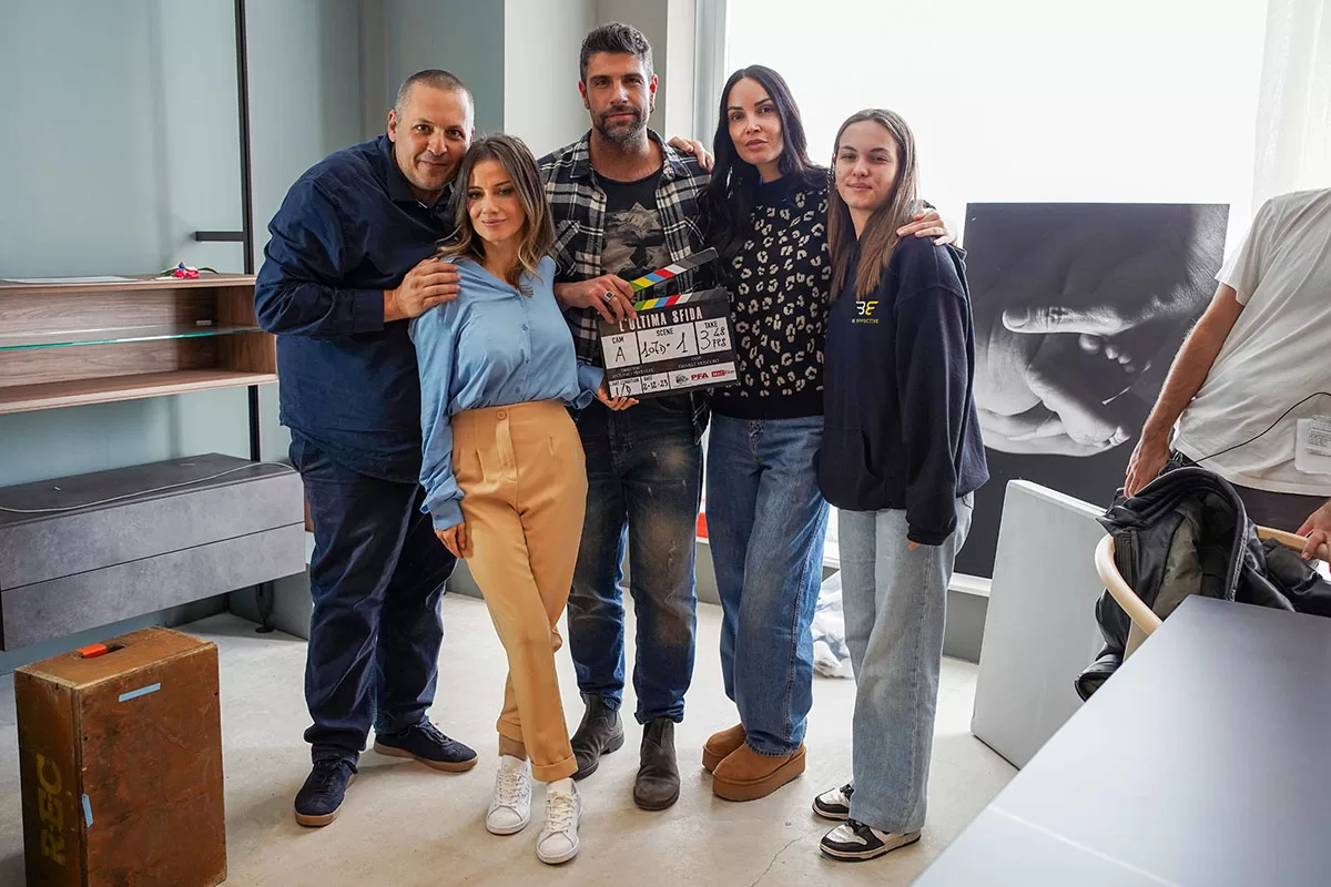 Antonio Silvestre con Gilles Rocca, Michela Quattrociocche e Chiara Iezzi sul set del film "L'ultima sfida"