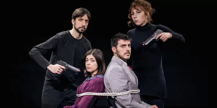 "Cosa potrebbe andare storto" della Compagnia Altrove Teatro Studio
