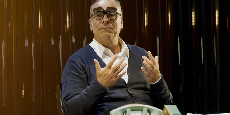 Enzo Decaro in "Non è vero ma ci credo". ? Samanta Sollima