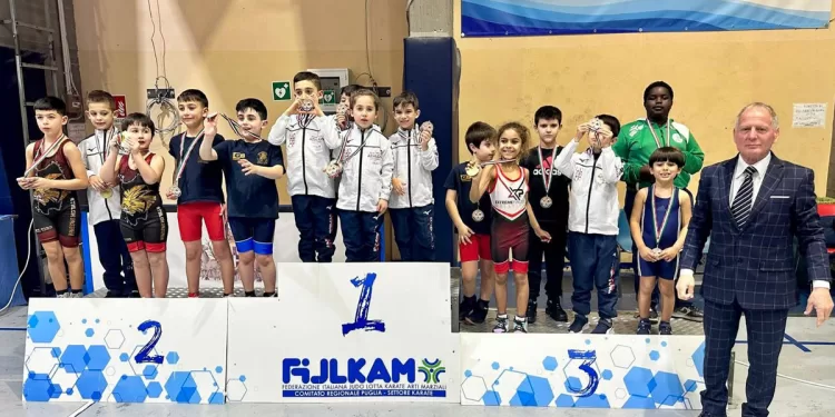 Lotta stile libero, un podio junior