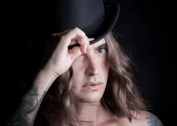 Valerio Scanu. ? Serafino Giacone