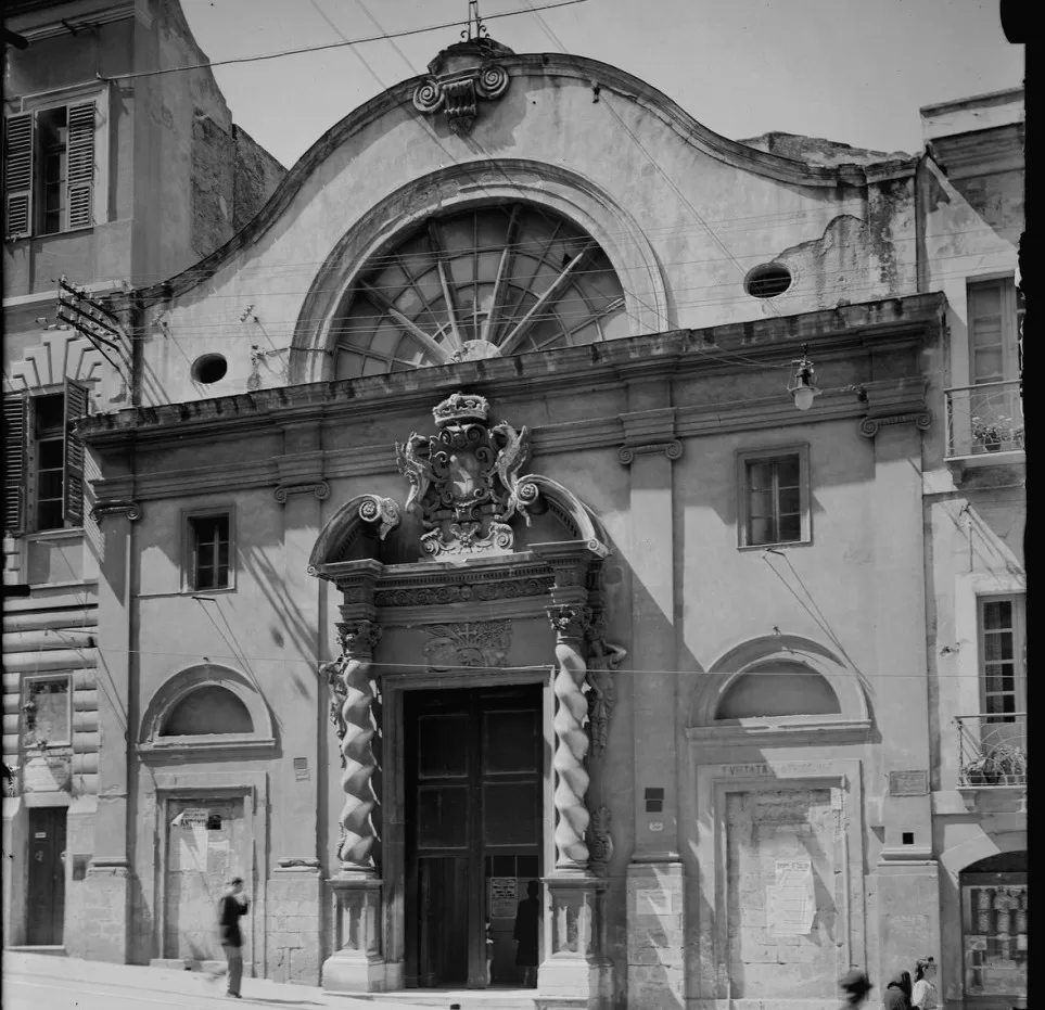 Chiesa dei Santi Giorgio e Caterina a Cagliari distrutta dai bombardamenti del 1943