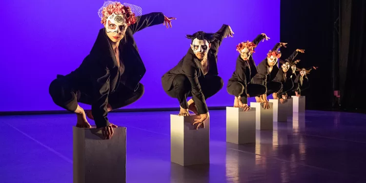 "Frida" di Eva Duda Dance Company. ? Tamas Leko