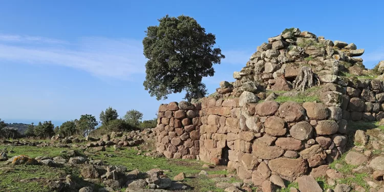 Il Nuraghe Appiu, nelle campagne di Villanova Monteleone (SS)