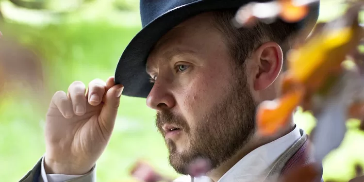 Riccardo Bonci. ? Sean Rainey