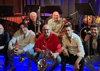 Buzzing Jars Brass Band