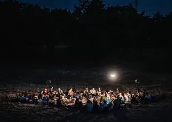 “Darkness Picnic” della compagnia DOM-. ? Giuseppe Follacchio