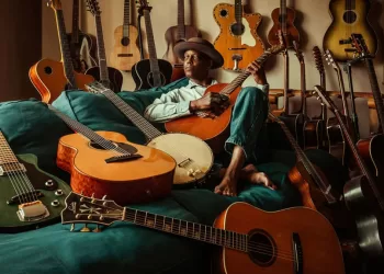 Eric Bibb