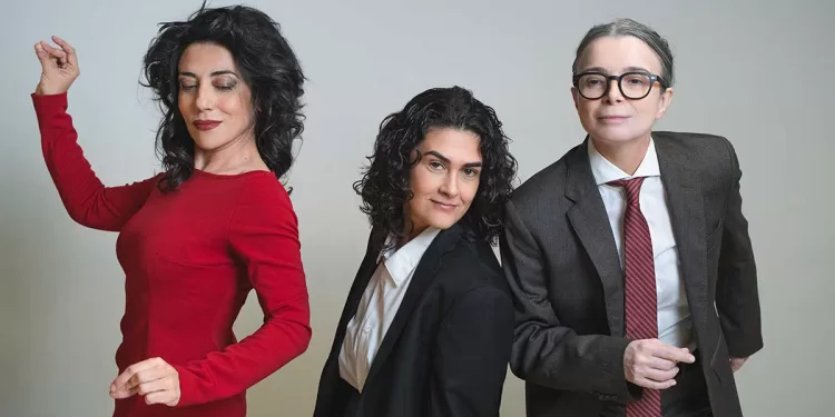 "Non è il mio genere": Laura Fortuna, Manuela Perria ed Elena Pau. ? Daniela Serpi