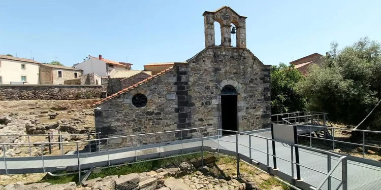Chiesa di Sant’Anastasia e l’area archeologica adiacente a Sardara