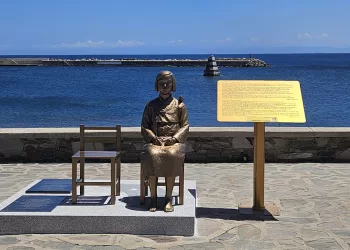 Statua della Pace a Stintino