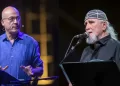 Aldo Cazzullo e Moni Ovadia ne “Il romanzo della Bibbia”