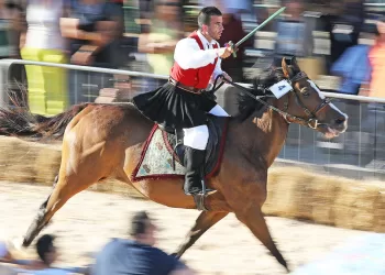 Palio di Santu Bainzu. 📷 Alberto Masala