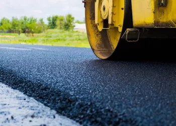Rullo compattatore, asfalto, lavori stradali