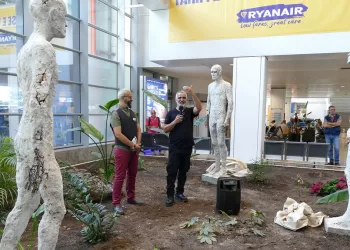 Aeroporto di Cagliari, le sculture di Ermenegildo Atzori