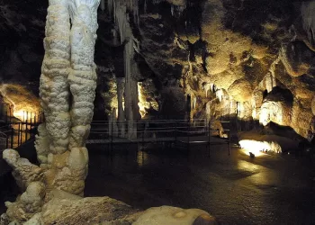 La Grotta di Santa Barbara a Iglesias. ? Regione Sardegna