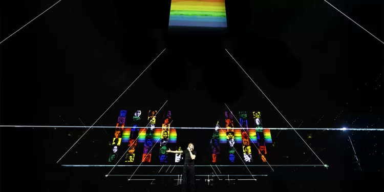 Roger Waters torna al cinema e nei negozi con il live “This Is Not a Drill – Live from Prague”