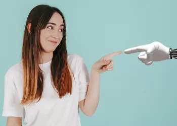 Giovani a contatto con l'intelligenza artificiale