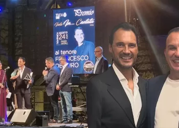 Il tenore Francesco Demuro riceve il riconoscimento Isola In…cantata