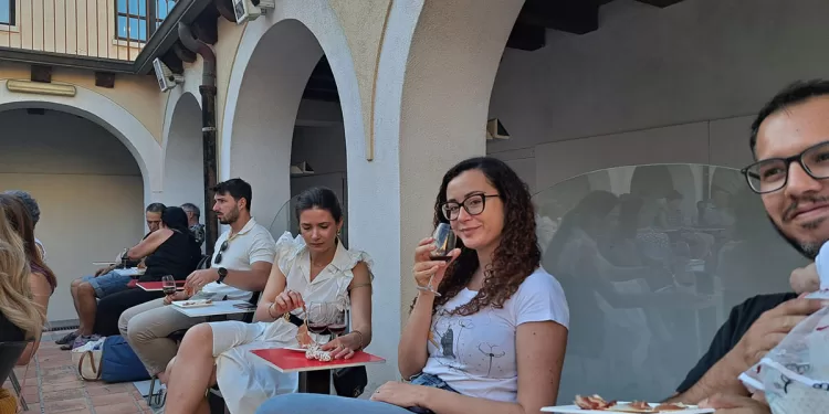 Un appuntamento di Cin Cin Cannonau