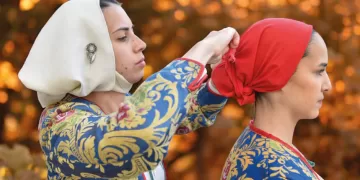 Abito tradizionale di Meana Sardo. Foto ASPEN