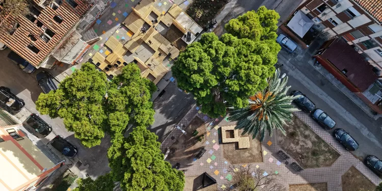 La nuova installazione nel quartiere Is Mirrionis di Cagliari. Foto Dietrich Steinmetz