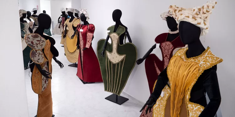 Ente de Carolis - Costumi dittico Colabianchi e Sibelius. Foto di Elisa Casula