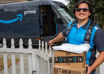 Amazon lancia gli occhiali smart per i corrieri