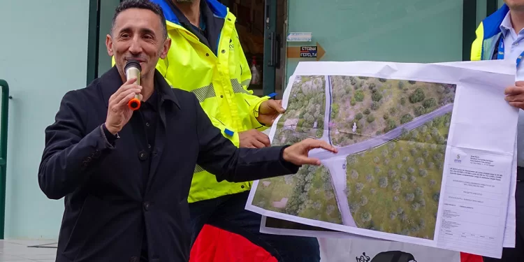 L’Assessorato regionale dei Lavori Pubblici Antonio Piu