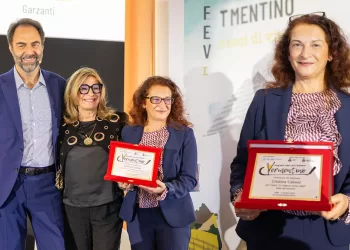Cristina Caboni vince la IX edizione del Premio Eno-Letterario Vermentino
