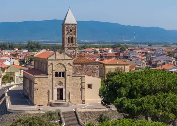 La Basilica di Santa Giusta. ©fondazioneromanicosardegna.it