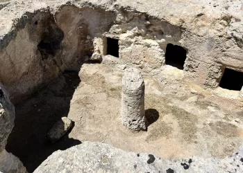 La necropoli di Su Crucifissu Mannu a Porto Torres
