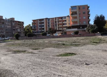 L'area incolta in via Lussemburgo a Quartu