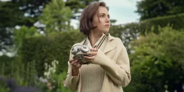 I sette quadranti di Agatha Christie. Foto Simon Ridgway | Netflix