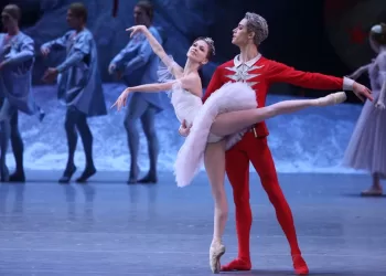 “Les Étoiles” prodotto da Daniele Cipriani Entertainment