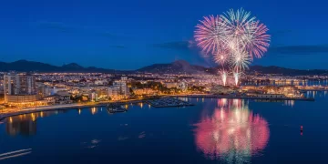 Veduta notturna di Olbia a Capodanno. © S&H Magazine