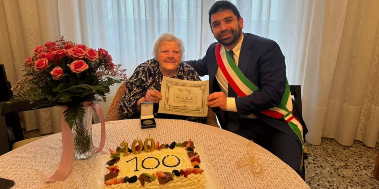 La nuova centenaria Elvira Ieriti