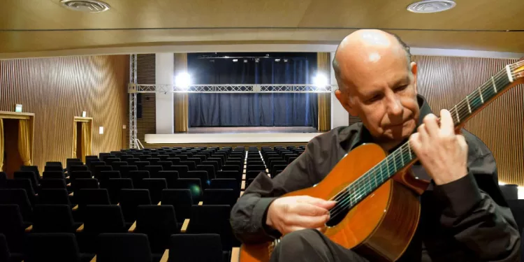 Il maestro Armando Marrosu