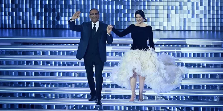 Carlo Conti e Laura Pausini Sanremo 2026