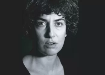 “Anime in Luce”, i ritratti femminili di Giulia Fo