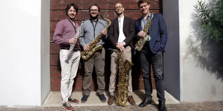 Vagues Sax Quartet